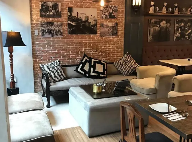 Ba Noi's Kapitolyo