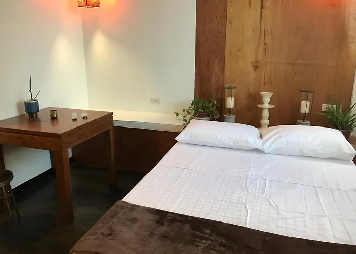 B&B Ba Noi's Kapitolyo