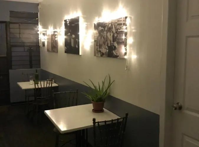 Ba Noi's Kapitolyo B&B *